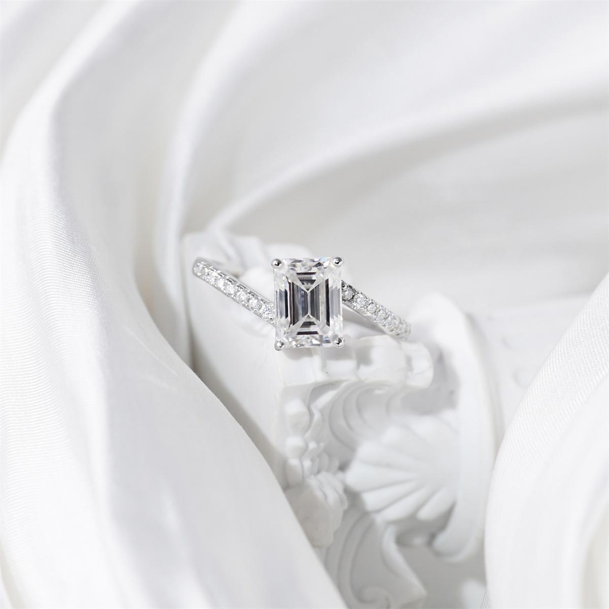 2ct Sparkling Step Cut Engagement Ring Wedding Band Synthetic Moissanite S925 Ring Band Jewelry