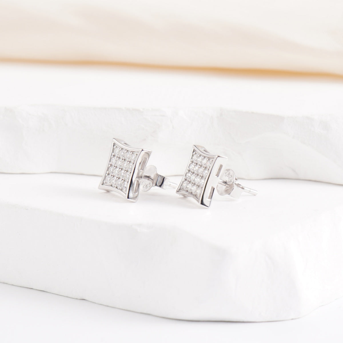 Hip Hop Cubic Stud Earrings VVS Synthetic Moissanite S925 Stud