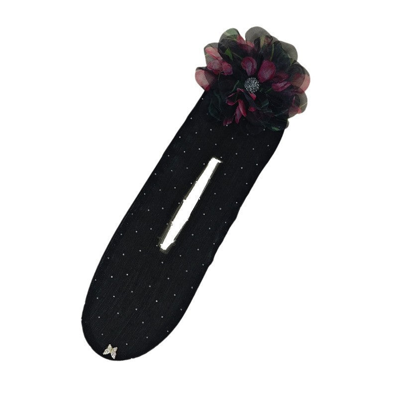 Blossom Twist Hair Clip