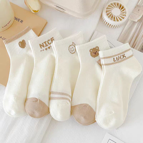 Cute Bear Socks | Wear Cuteness on Your Toes（3 pairs for 9.9 yuan）